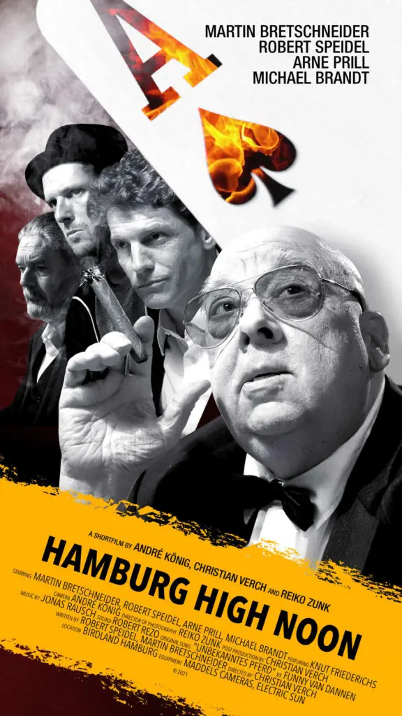 Filmplakat des Kurzfilms Hamburg Highnoon mit den Hauptdarstellern Martin Bretschneider, Robert Speidel, Arne Prill und Michael Brandt. Im Hintergrund eine brennende Spielkarte als zentrales Designelement.